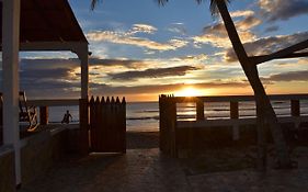 Solid Surf Camp Nicaragua
